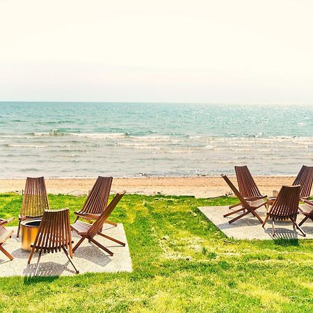 The Long Beach Resort - Beachfront Cottages & Townhouse Suites Wainfleet Εξωτερικό φωτογραφία