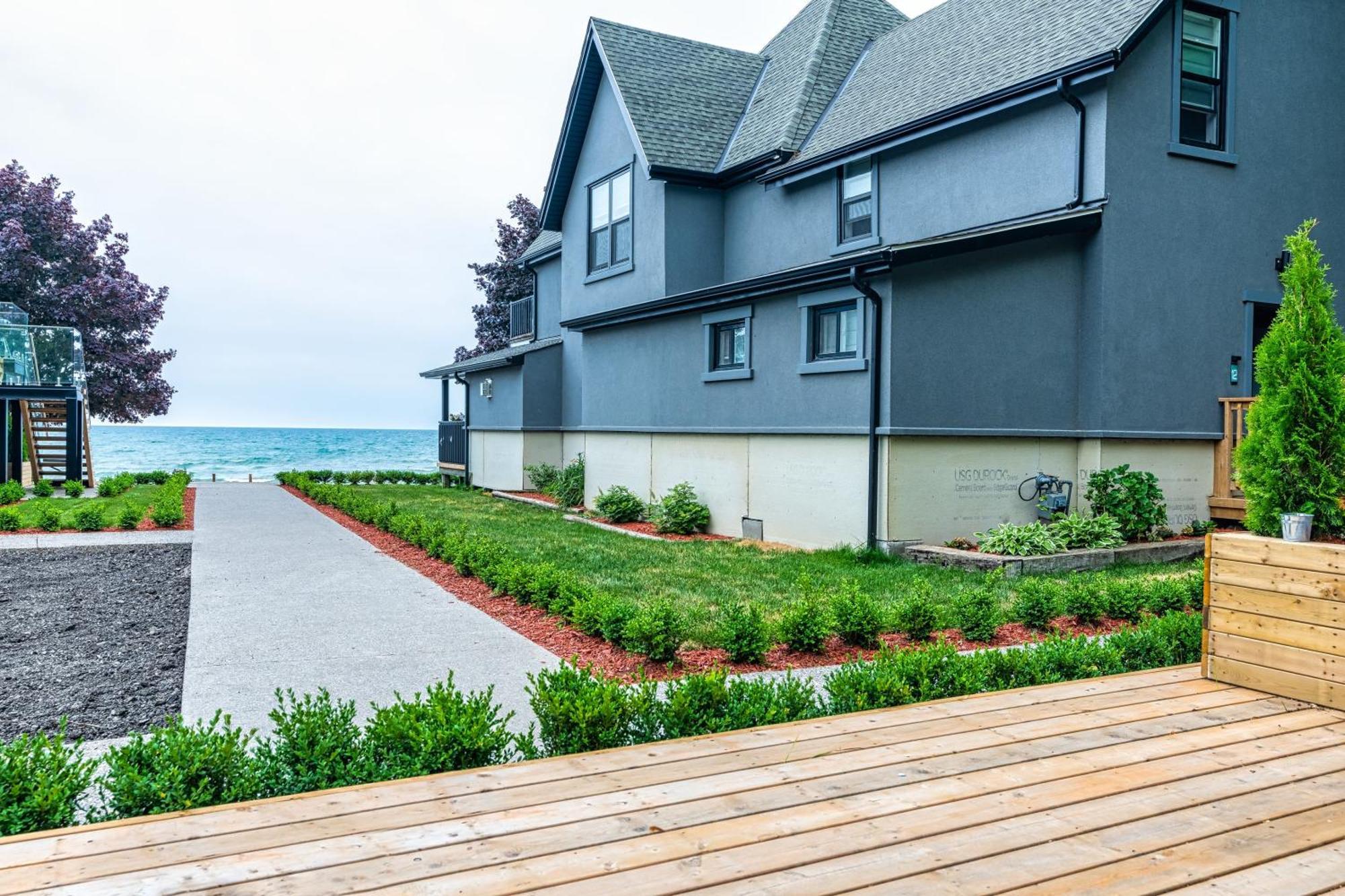 The Long Beach Resort - Beachfront Cottages & Townhouse Suites Wainfleet Εξωτερικό φωτογραφία